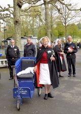 2013 Lourdes Pilgrimage - SATURDAY TRI MASS GROTTO (27/140)